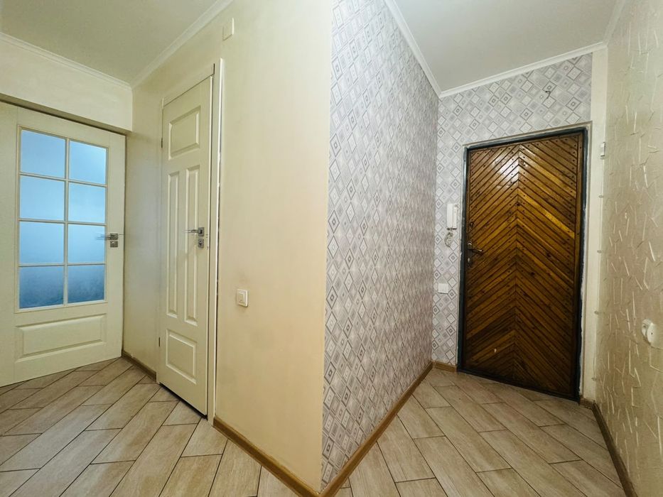 Продам квартиру .