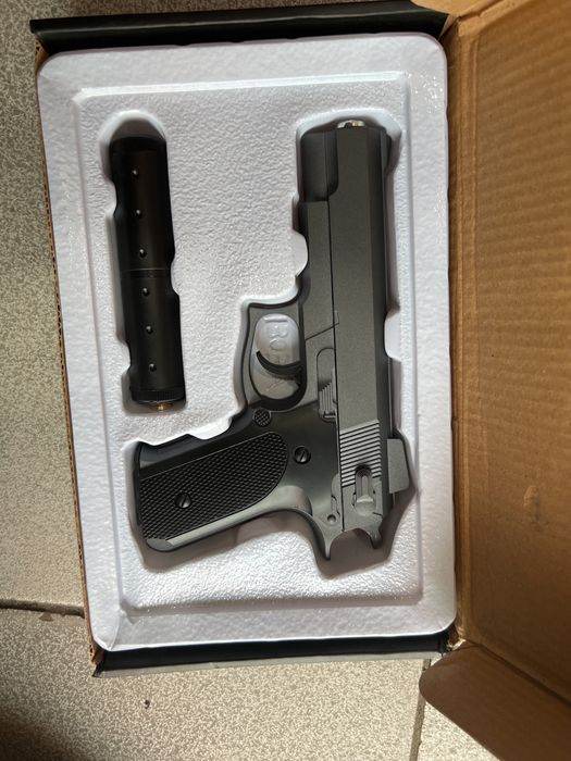 Железни песталеть