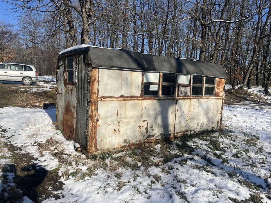 Военен фургон/офис,склад,работилница).