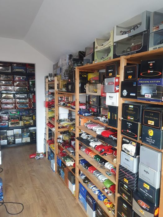 Machete 1 :18 Ferrari,Bmw,Mercedes,1:12,1:24,1:43,1:87