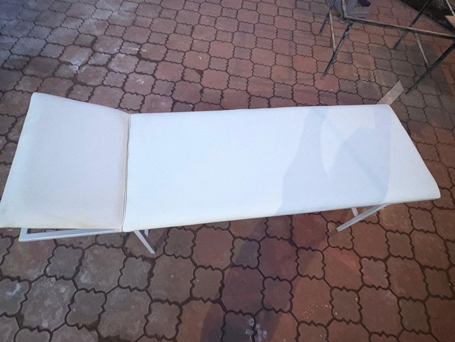 Кушетка,кровать медицинская