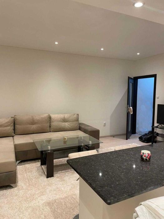 Продава се Едностаен апартамент в Пловдив, Тракия - 36 кв.м за 1917 €/кв.м - Снимка #1