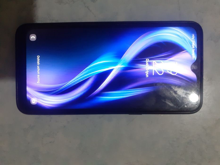 Samsung  A10s  xotira 2/32