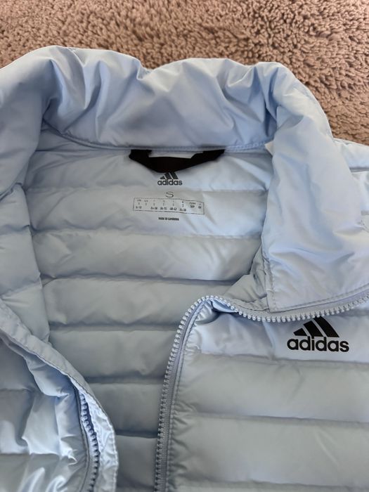 Geaca Adidas cu puf , S , dama