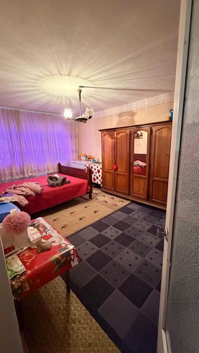 Vand Apartament 2 camere , Motru