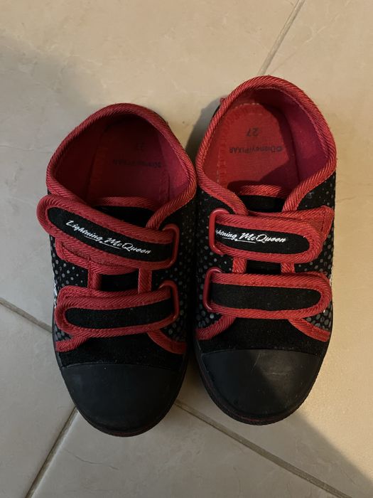 Пантофи /гуменки  за детска градина и игра