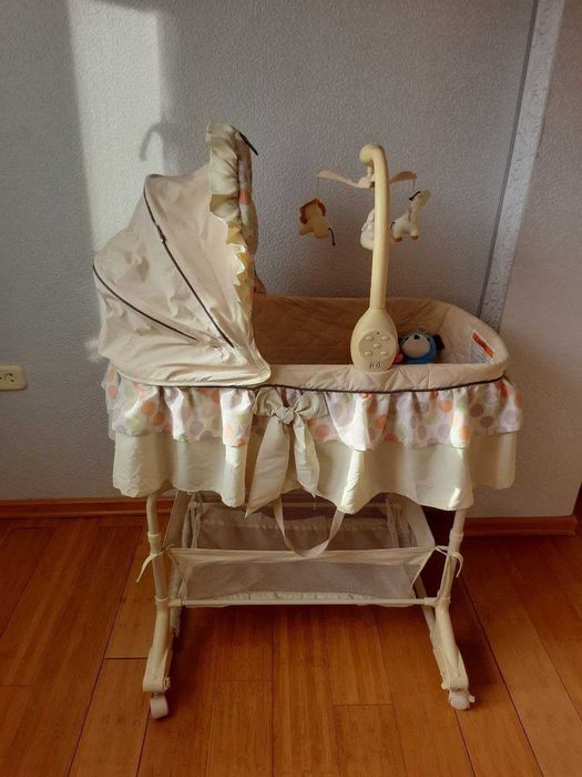 Продается кроватка