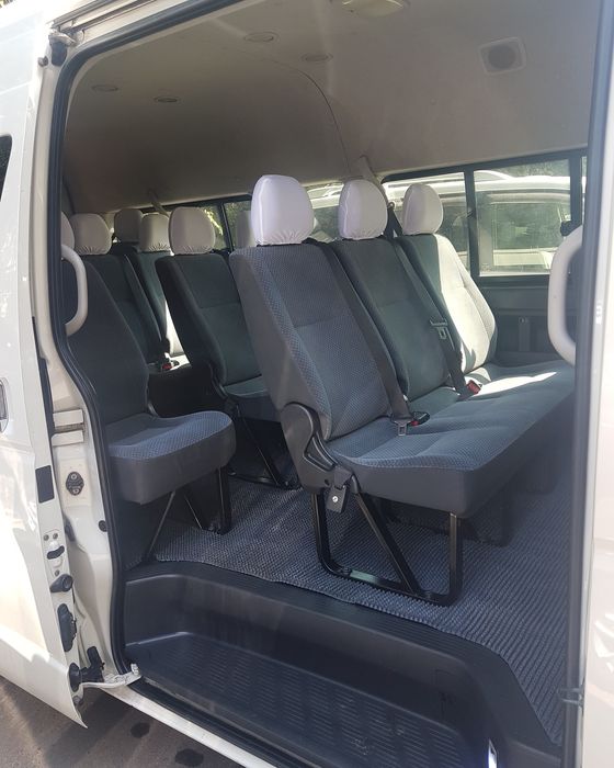 Продам Тоёта хайс 2010 год!!!