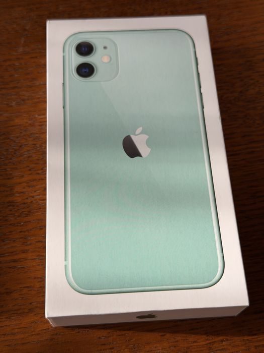 iPhone 11 culoare verde 64GB impecabil