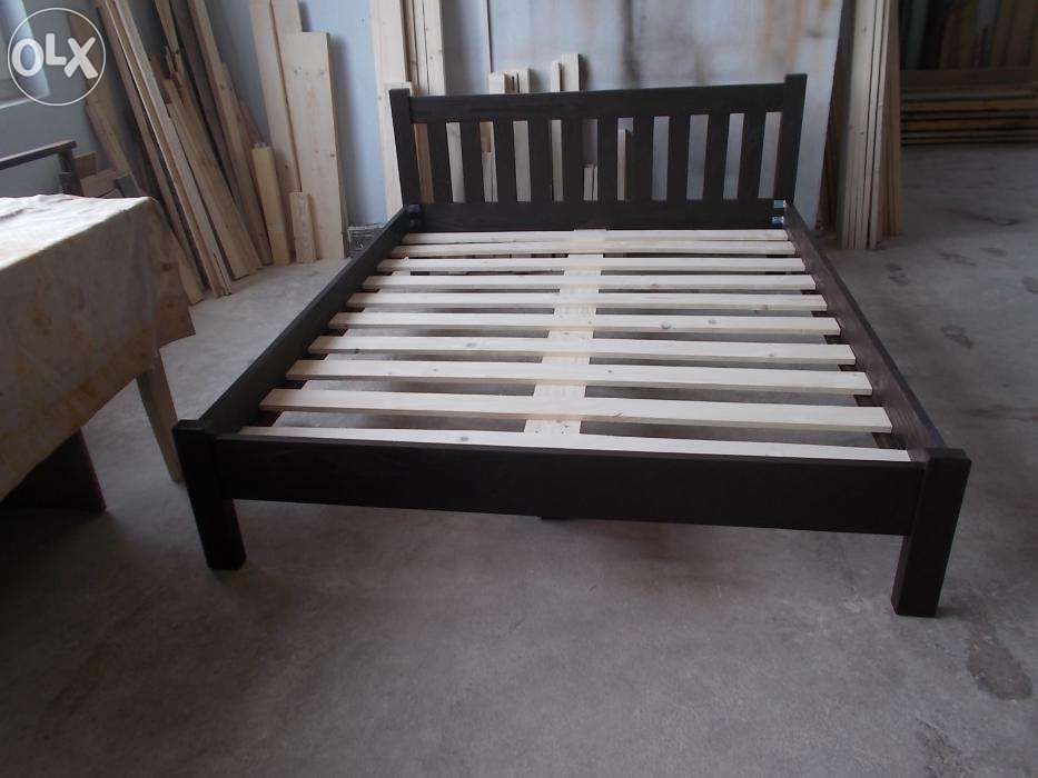 TRANSPORT GRATUIT.Pat din lemn masiv.Cod 203