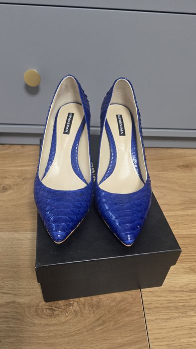 Pantofi dama Ginissima piele crocodil, albastri, impecabili.,nr 40