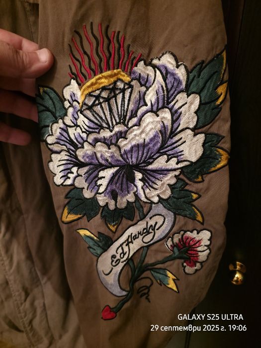 Ed Hardy , дълго яке, много запазено.