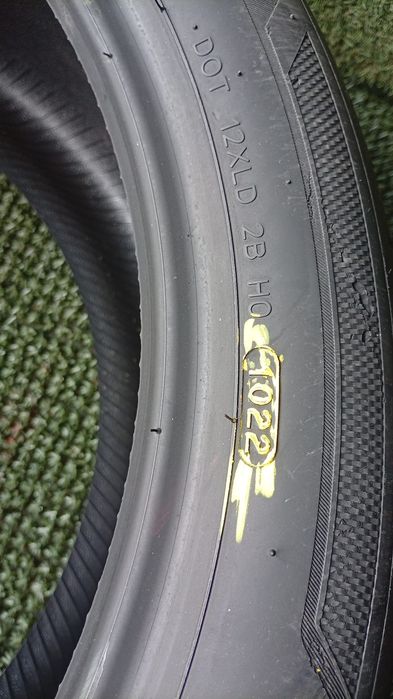 255 40 19 Hankook o bucată