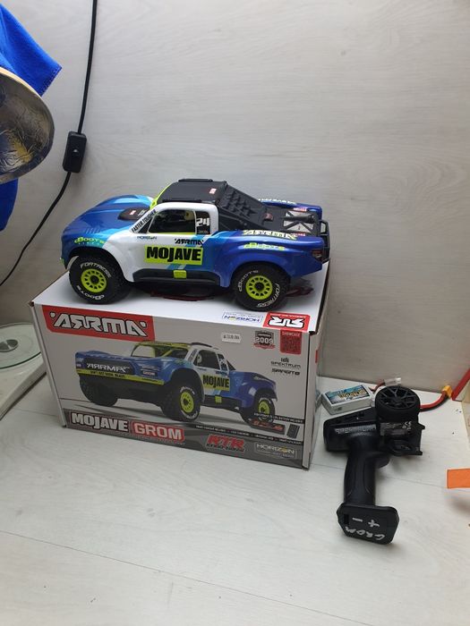 Arrma Mojave Grom RC количка 1:14 с Дистанционно Управление