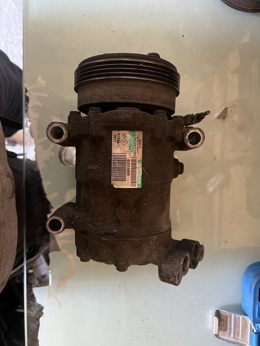 Compresor Ac Dacia Logan Sandero Clio 1.2 16 v 2009 - 2012