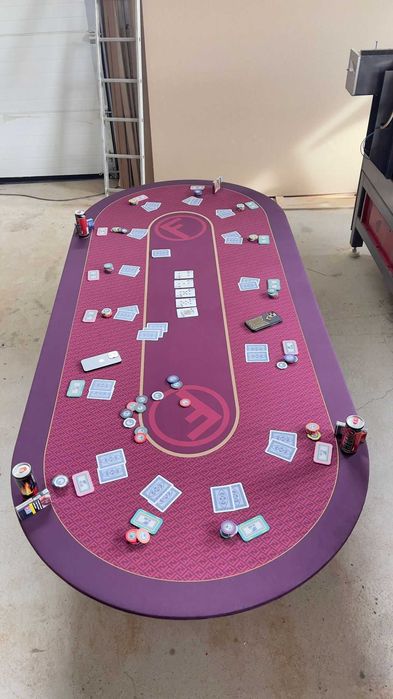 Mese de poker mobile (2) (CT)