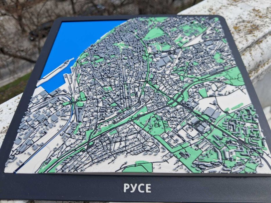 Русе на длан! Аристократизъм и релеф в 3D