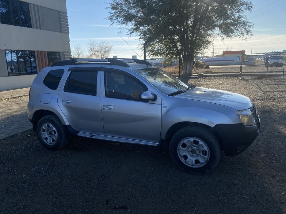 Reno Duster 2013 год