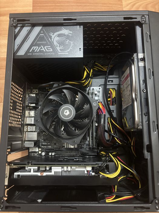 Core i3 10100f, Rx 5500xt 8 gb