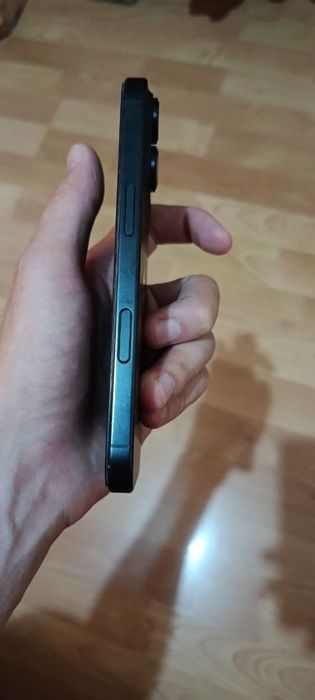 Iphone 16 pro продам