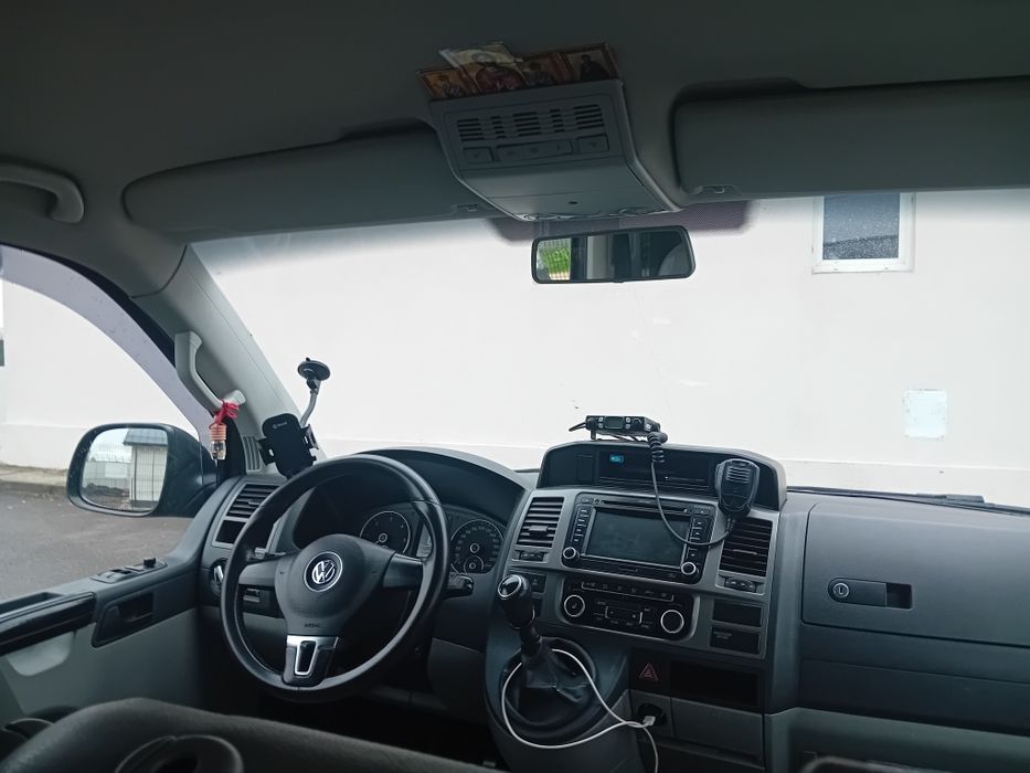 Se vinde autoturismul familiei