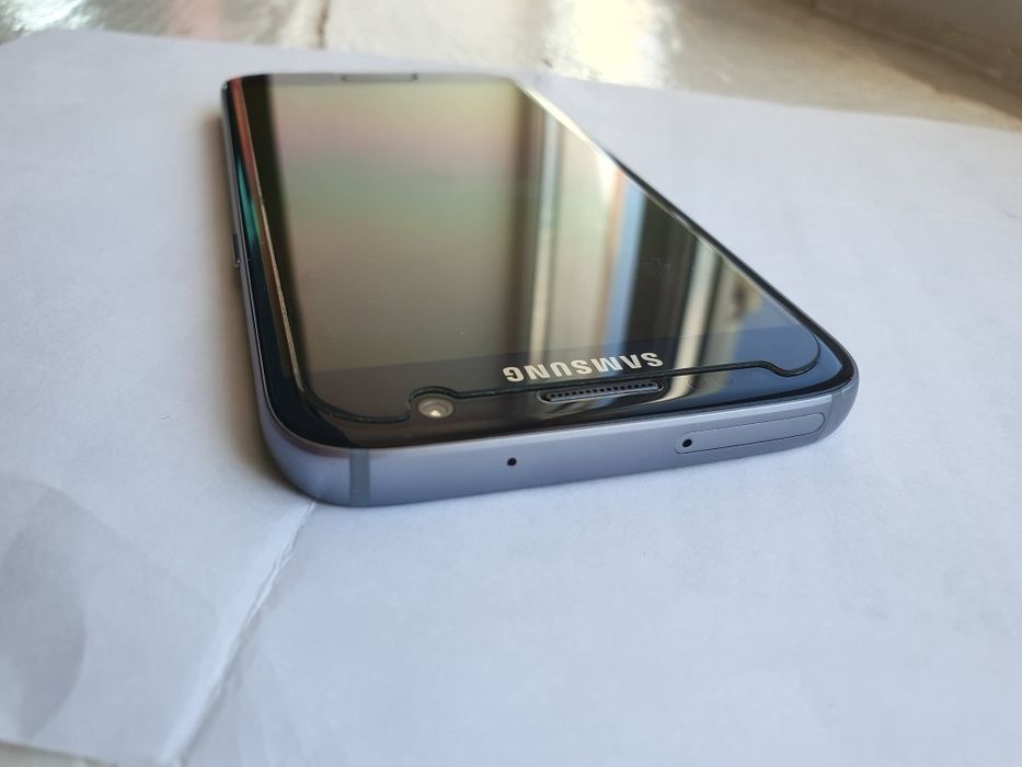 Продам самсунг S7 отличном состояние