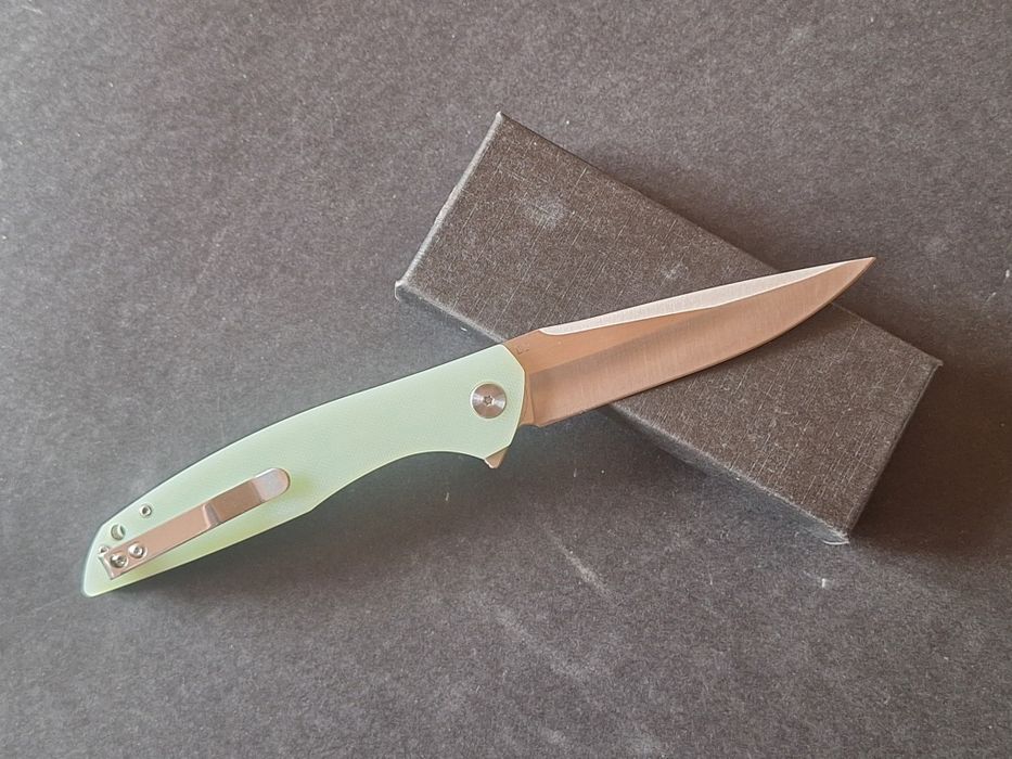 Сгъваем нож-стомана D2