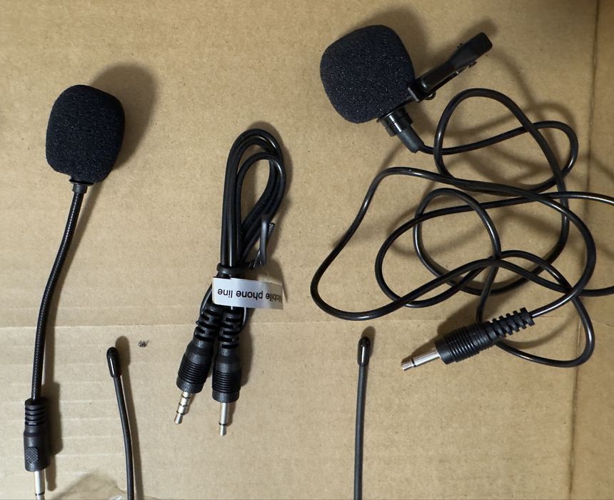 Безжичен микрофон интервю