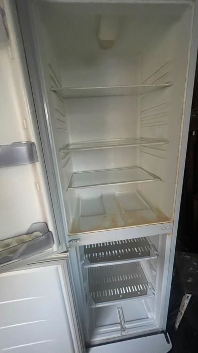 Рабочий холодильник Атлант