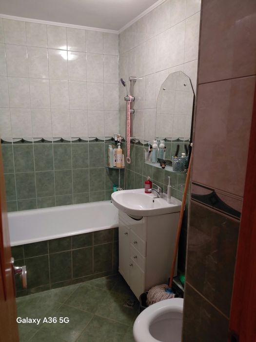 Cameră de închiriat