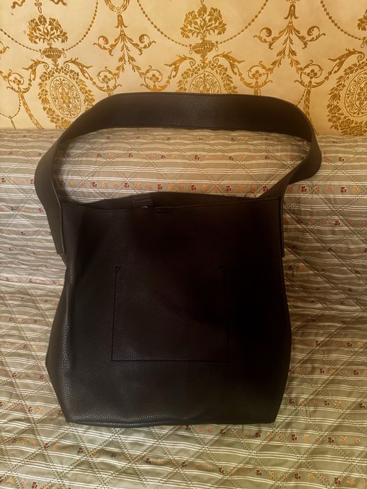 Сумка об’емная с широким ремешком