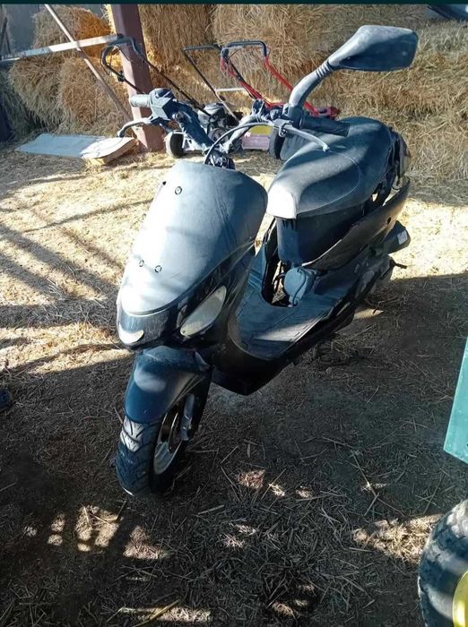 Мотор.    Suzuki