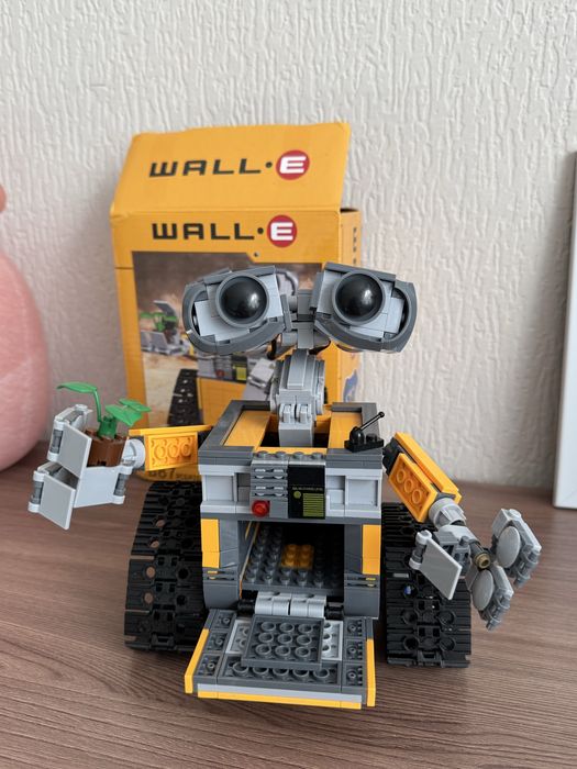 Лего WALLE (валли)