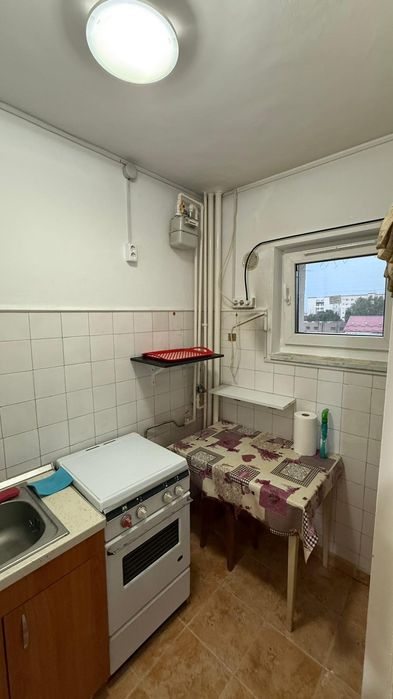 Apartament 2 camere de închiriat