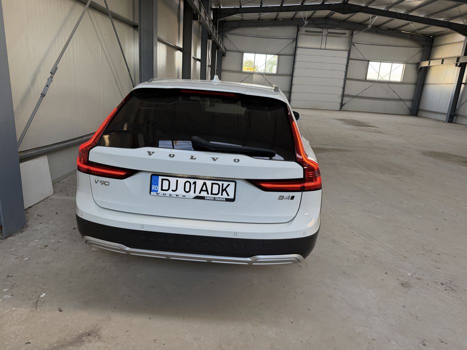 Volvo v90 cross country AWD