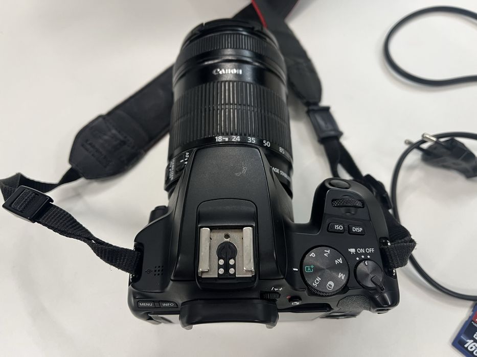 Фотоаппарат canon 250d