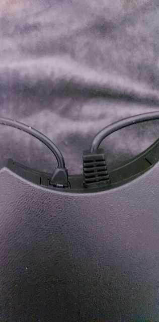 Волан с педали Thrustmaster Ferrari Racing Wheel Red Legend Edition