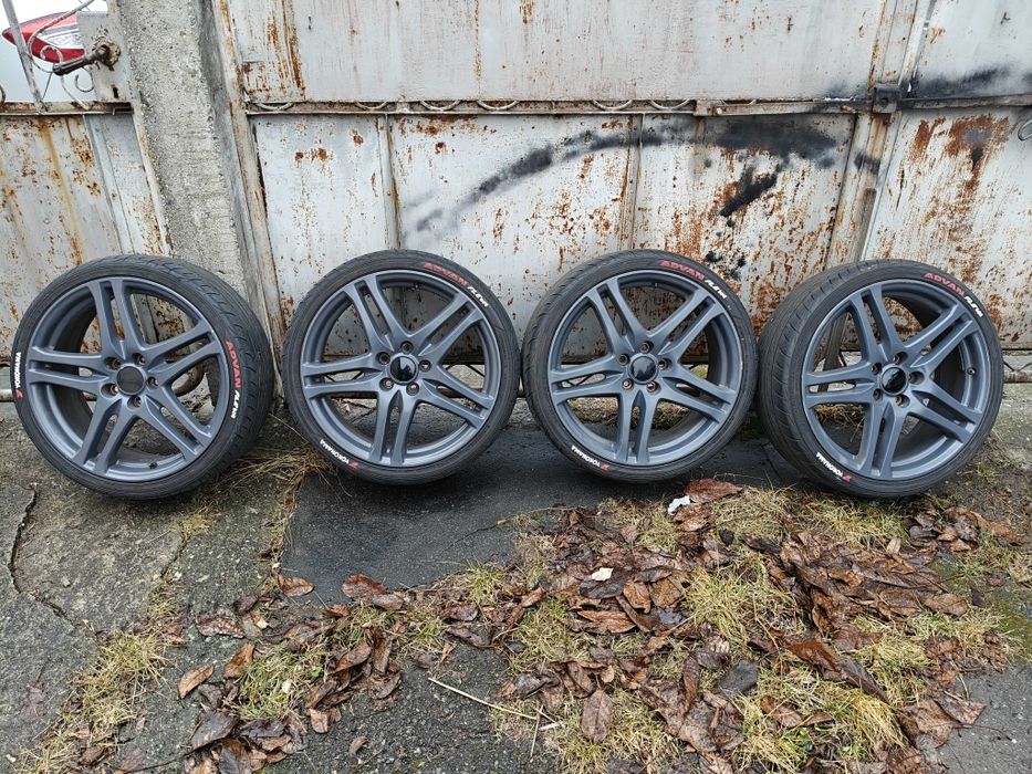 Jante de 19", 5x114.3 mm, Honda, 225/35R19 anvelope Yokohama