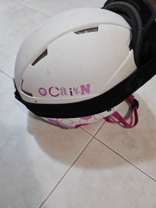 Дамска каска и очила да дки