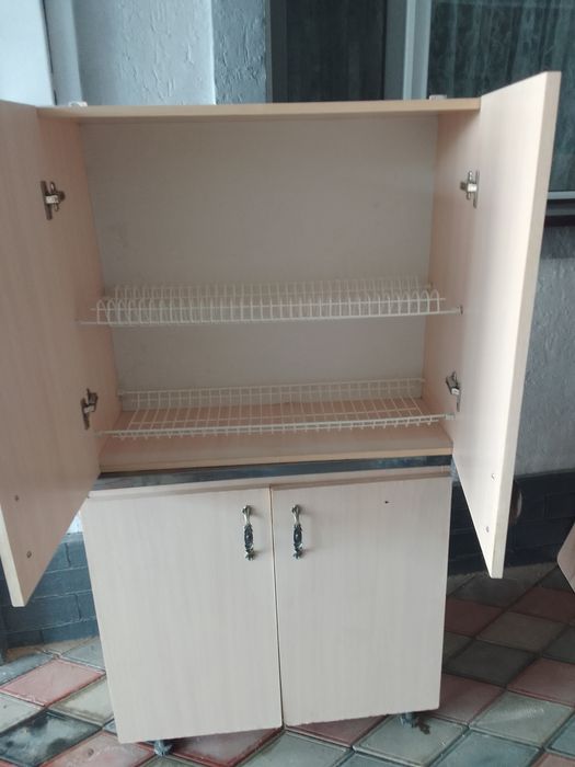 Кухонный шкафы продам
