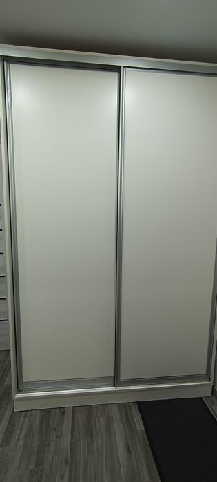 Продам шкаф- командор