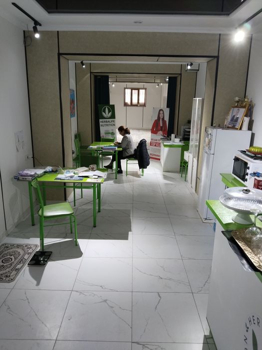 Самарканд  Гагарина кучаси Бизнес учун нотурар жой узимники сотилади