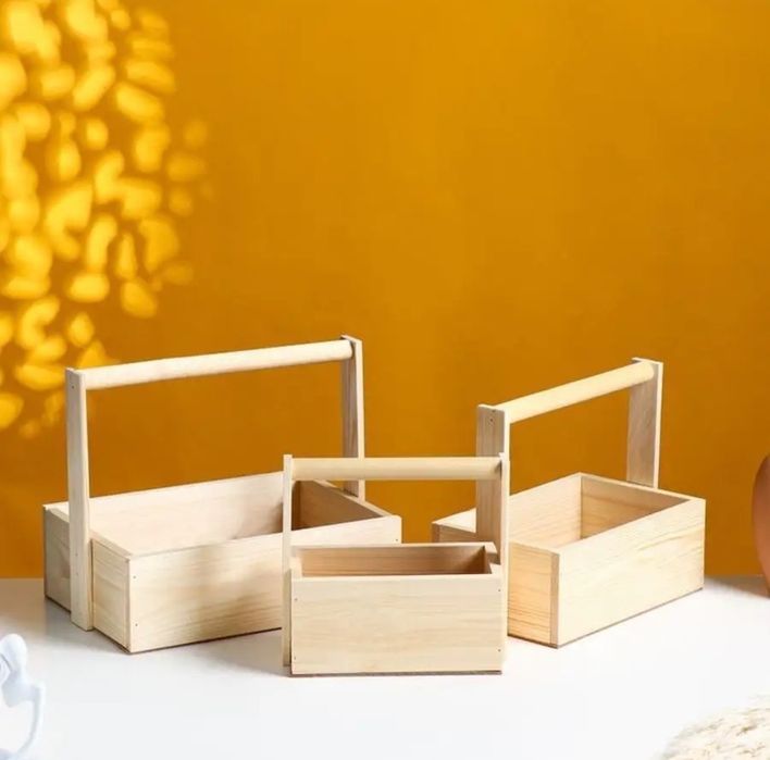 Набор деревянных кашпо
