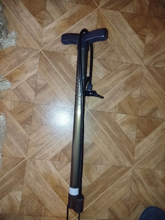 Продам насос. Велосипедный