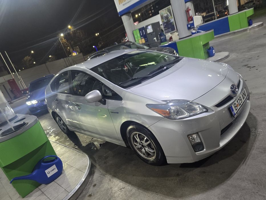 Toyota Prius hybrid de vanzare  pret convenabil