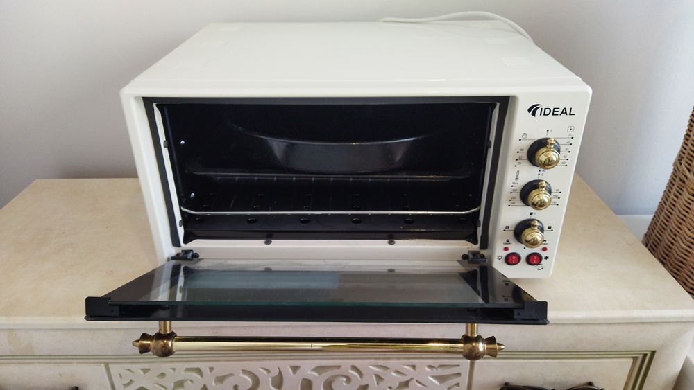 Срочно продам духовую печь Ideal