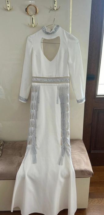 Rochii de seara , facute pe comanda