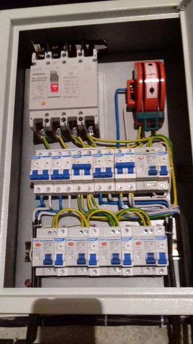 Услуги Профессионального ЭЛЕКТРИКА.