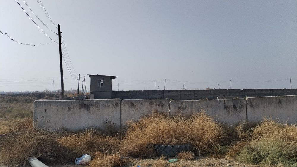 Noturar yer sotiladi manzil Hujaqurgʼon tarafga katta yulga yaqin