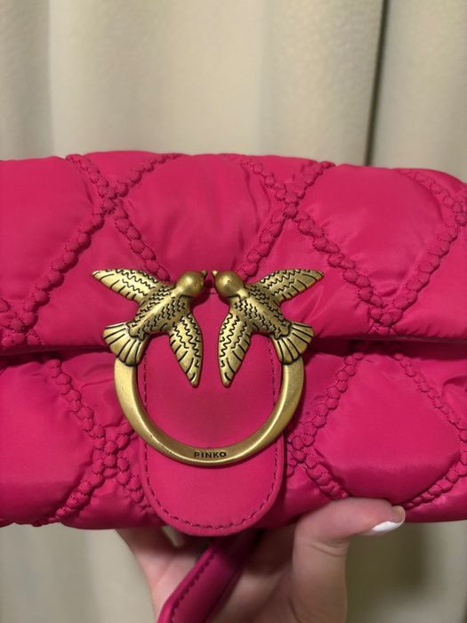 Дамска чанта PINKO